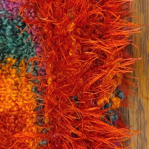 Ladies Shoulder Shrug Handmade - Picture 2 of 5